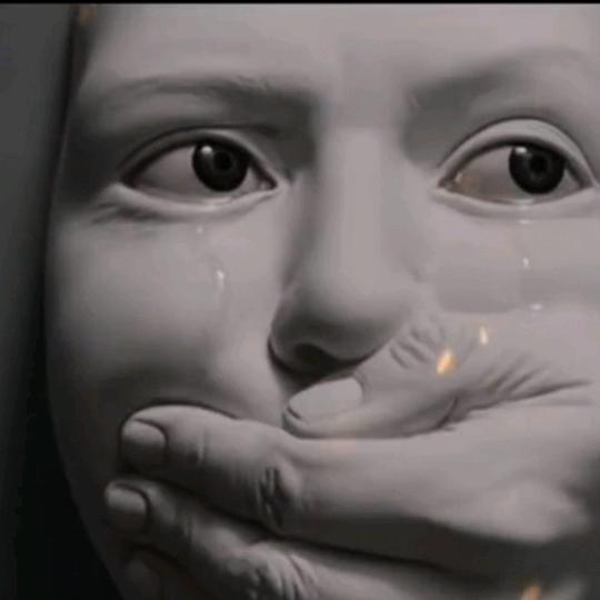 让我静静꧁꫞꯭꫞꧂