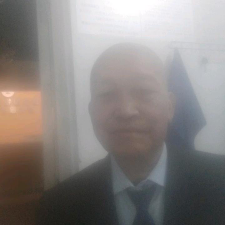 ，杨荣富