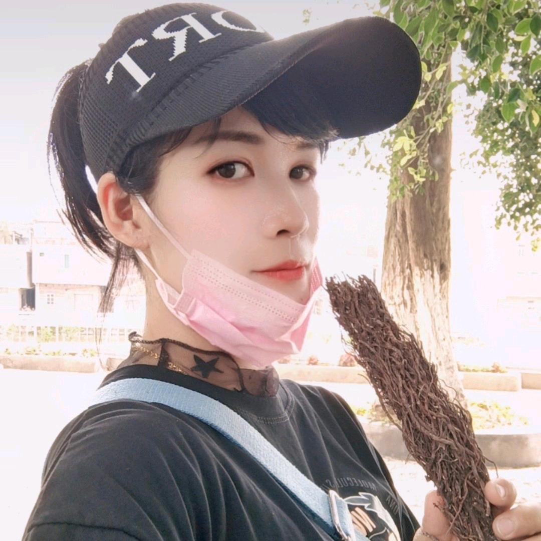 小小怡正努力前行