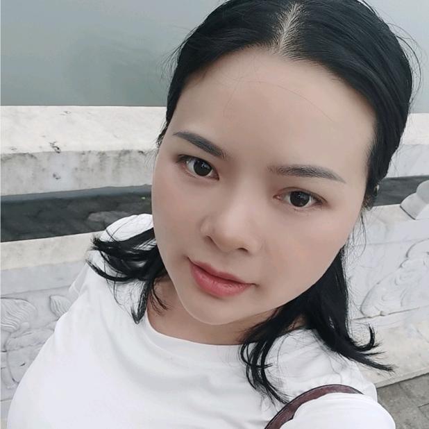 卖厨房电器的黄姐