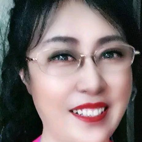 眼镜姐姐’