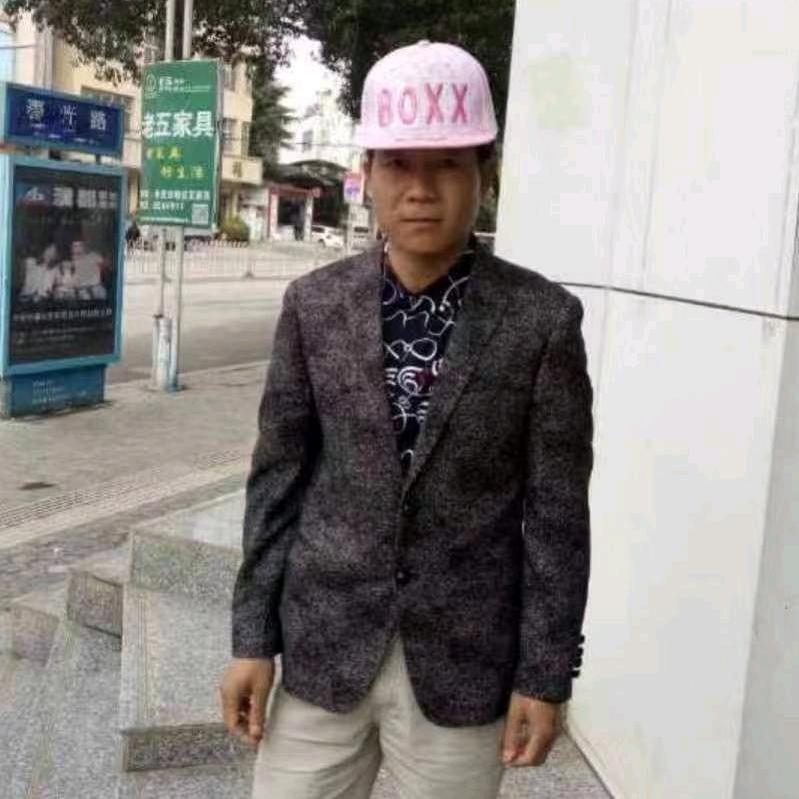 小刘