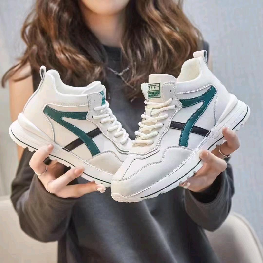 房寺镇二满鞋城。