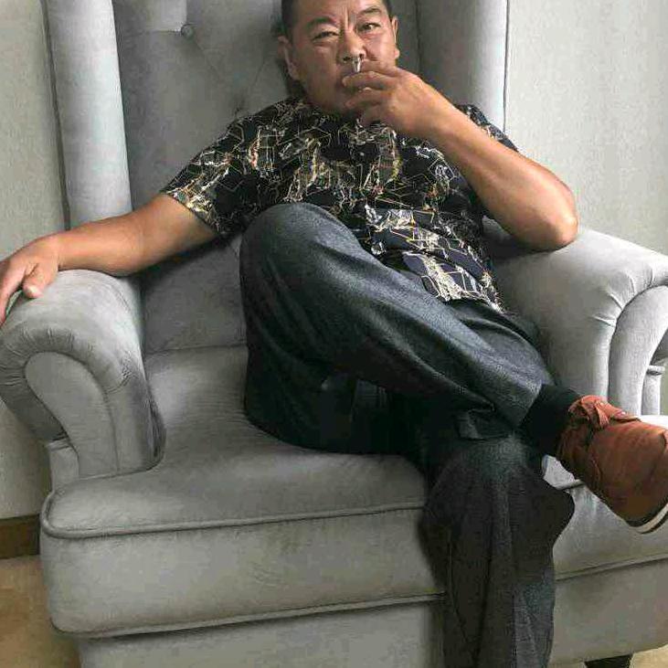 长年包贴大理石地面砖