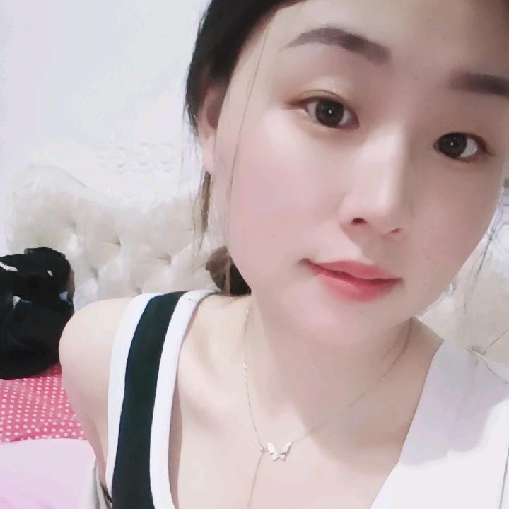 青青♥何★边 🌿