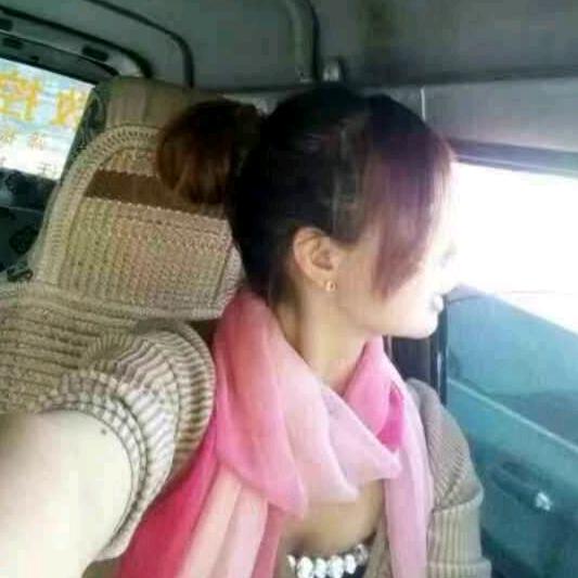 红装素裹