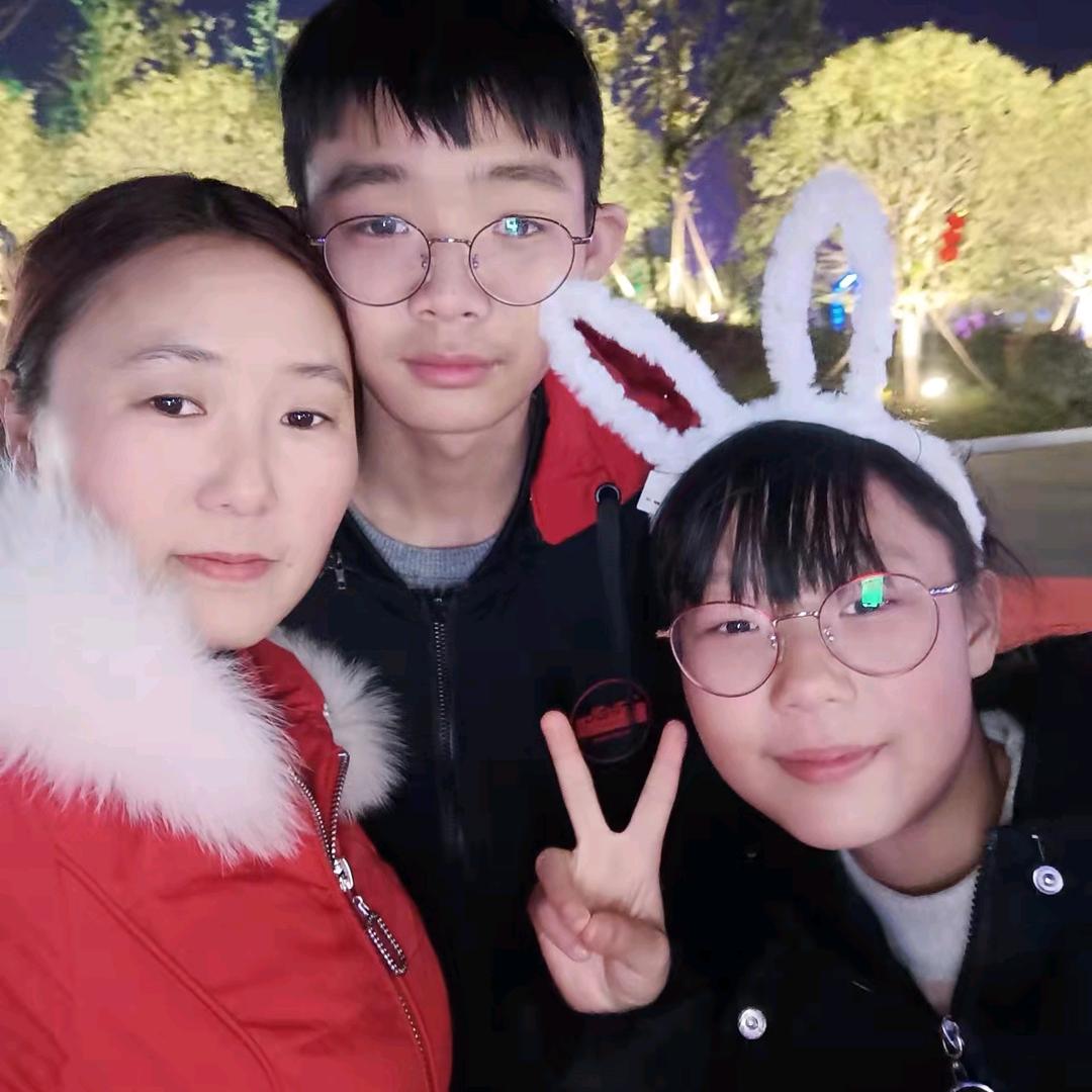 牵挂💓💗玲琴瑶❤️💕