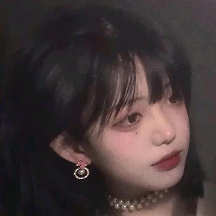 哼