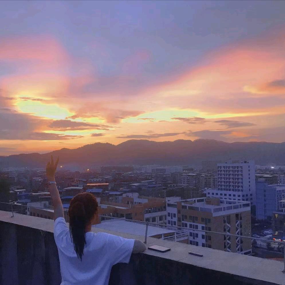 🌈燕姐 不喝奶茶🍵🌙💫