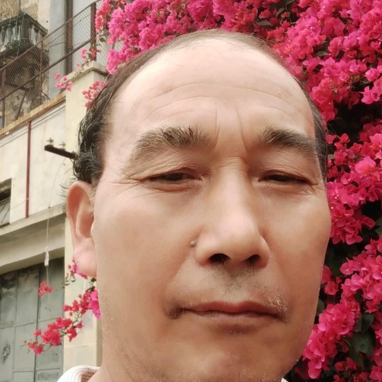 开开心过好每一天👫