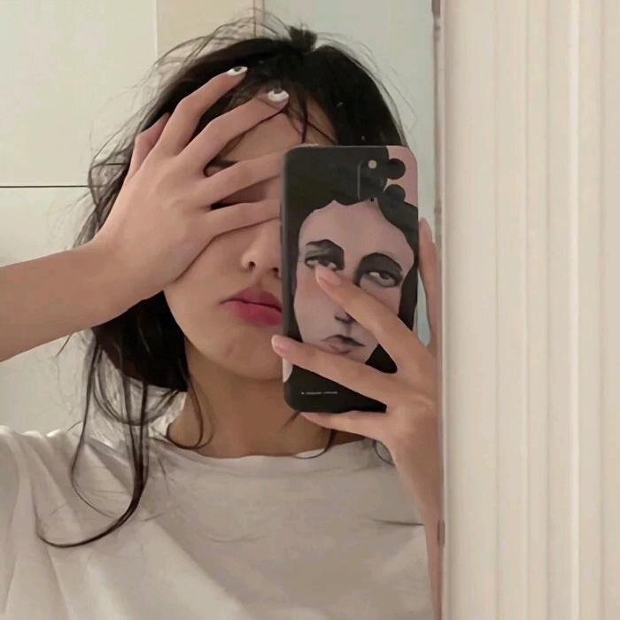 蒙娜丽莎🙂