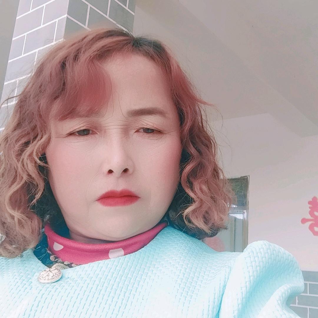 英 子
