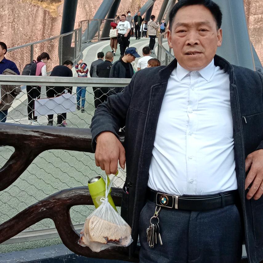 有缘千里来相会。