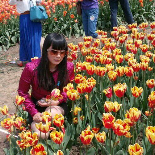 品位时尚女装，眉山市.环湖东路170号