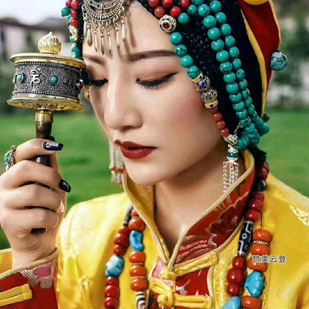 卓玛梅朵自制冰葡萄酒