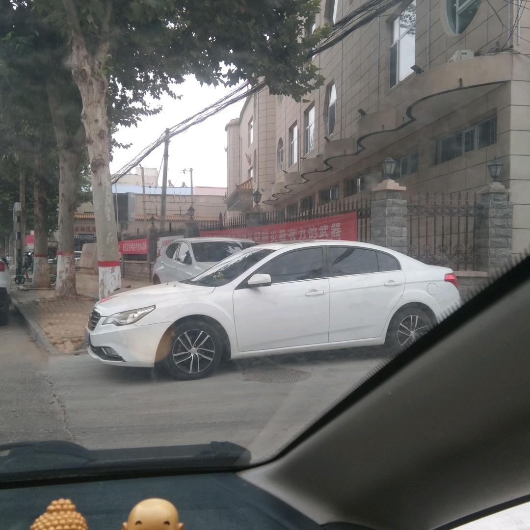 80后的老帅哥