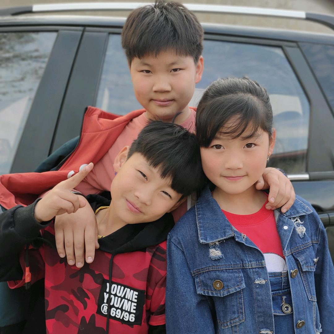 忽略烦恼开心就好