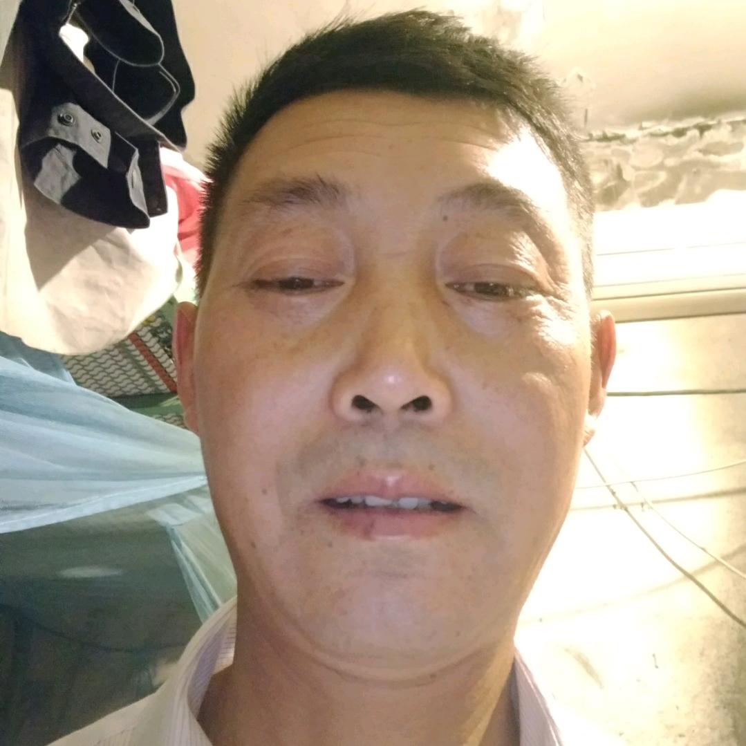 为了生活而努力