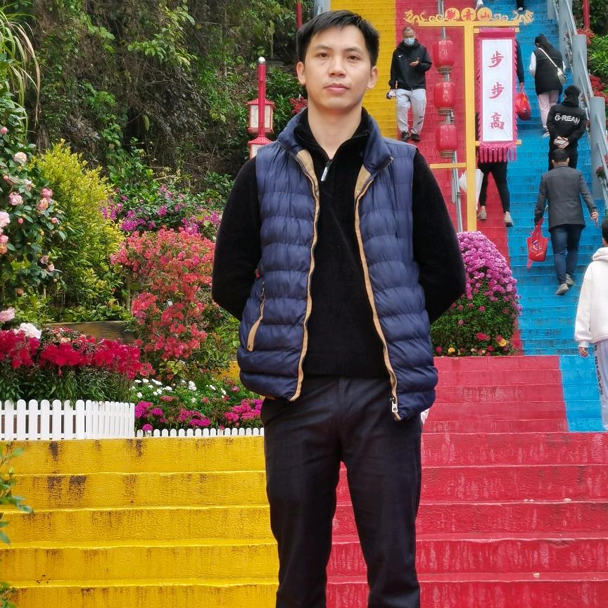 龙朝旭