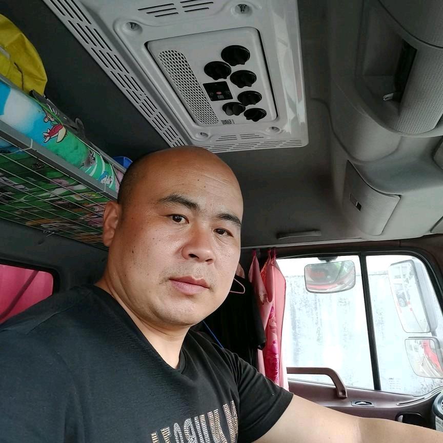 开货车的张哥