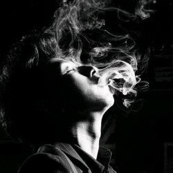 披荆斩棘的守护