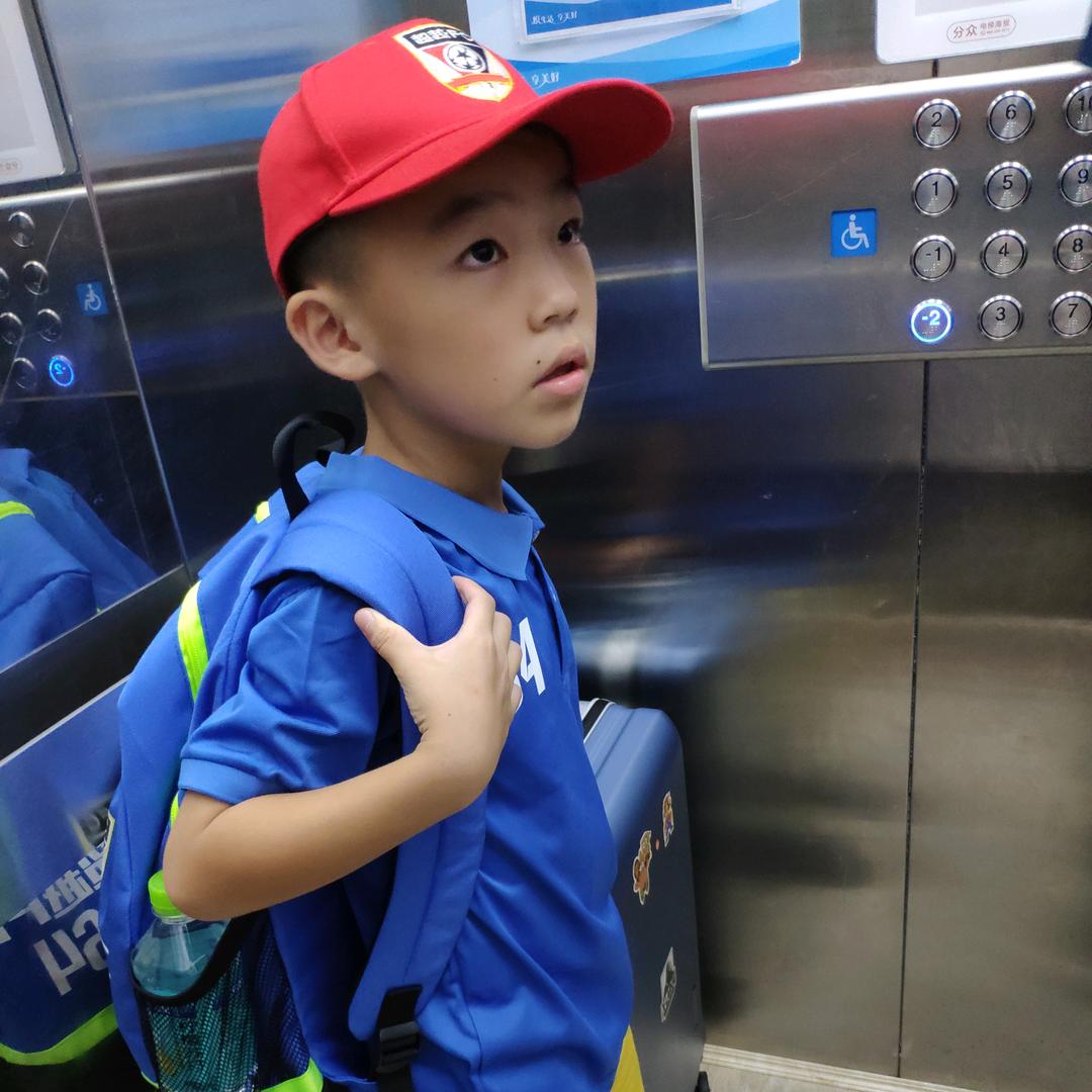 刘余弘毅