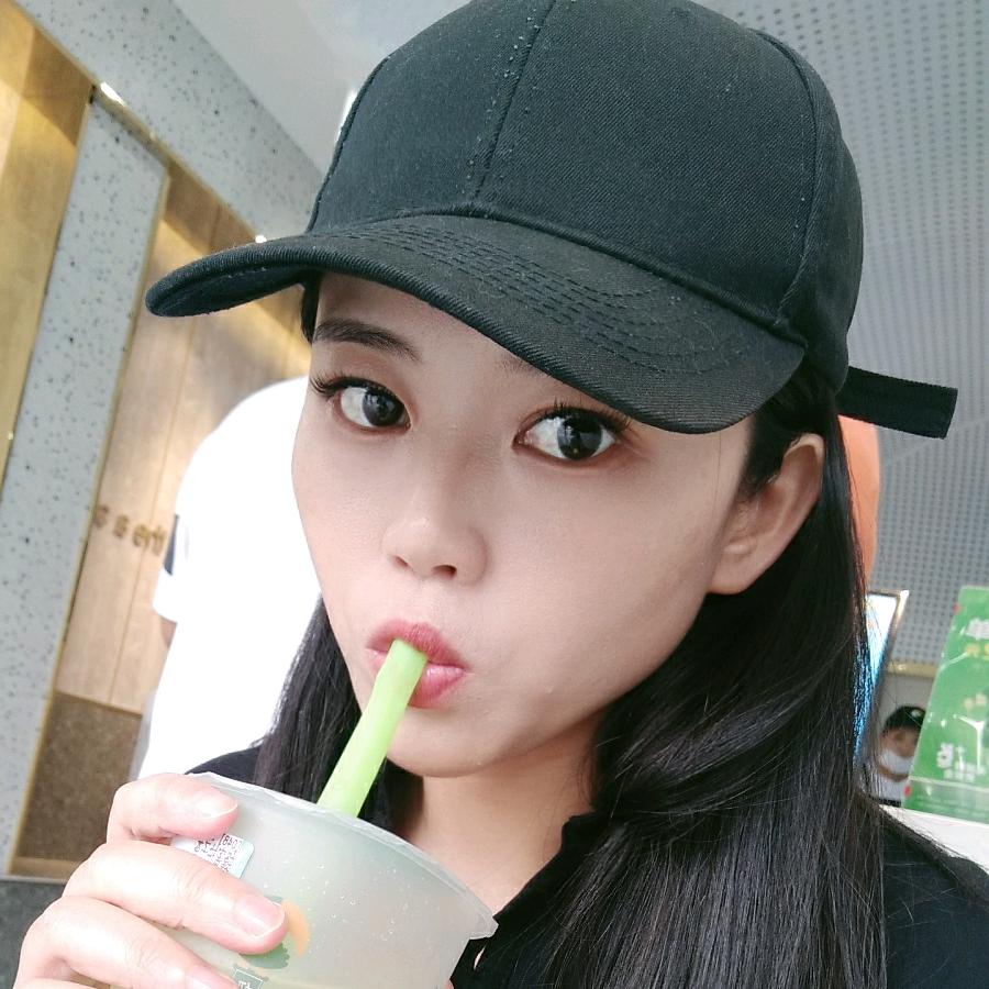 我是婉琰（连赞拉黑）