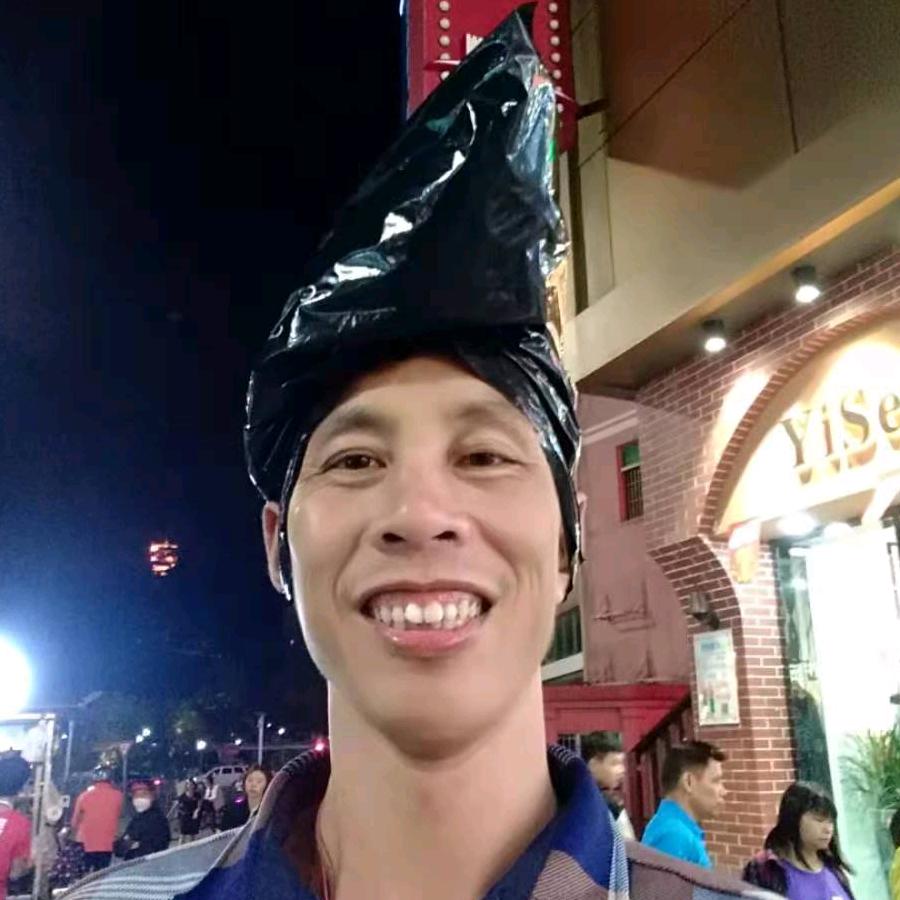 傻竹哥巜无法无天舞蹈队直播》