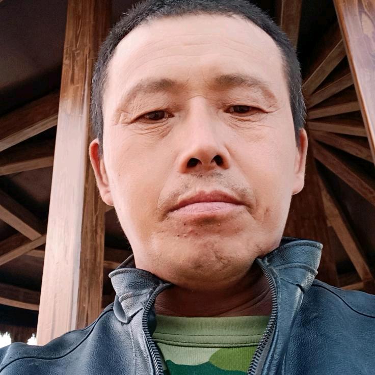 刘军哥:(安)<好物分享晚上6、半开播