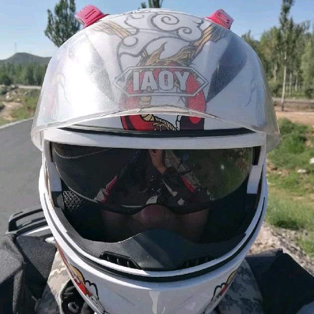 三三宝宝的升升熊