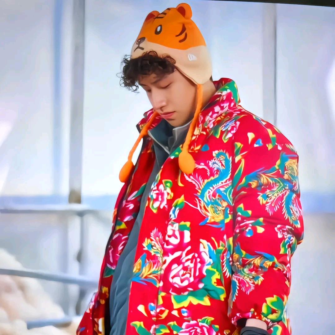 图图的花棉袄🌸