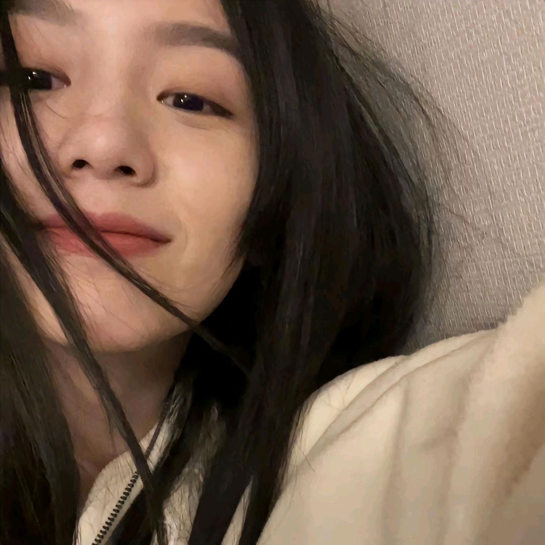 听魚眠.