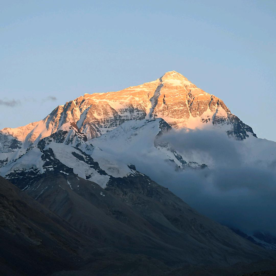 卖核弹的小火柴