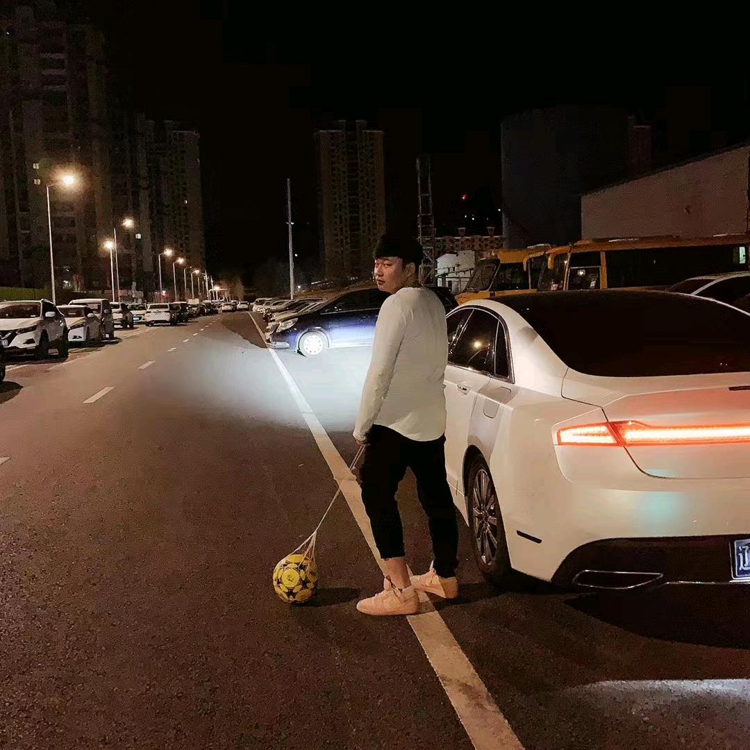 心动男主播