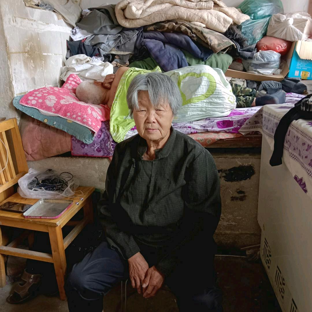 刘大妈