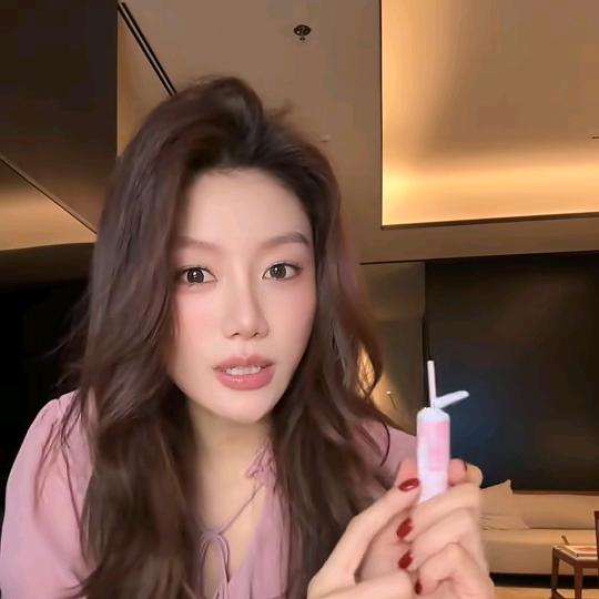 龍喜儿（轻奢品牌女装）