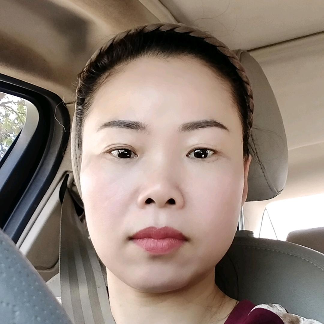 玉红箱包