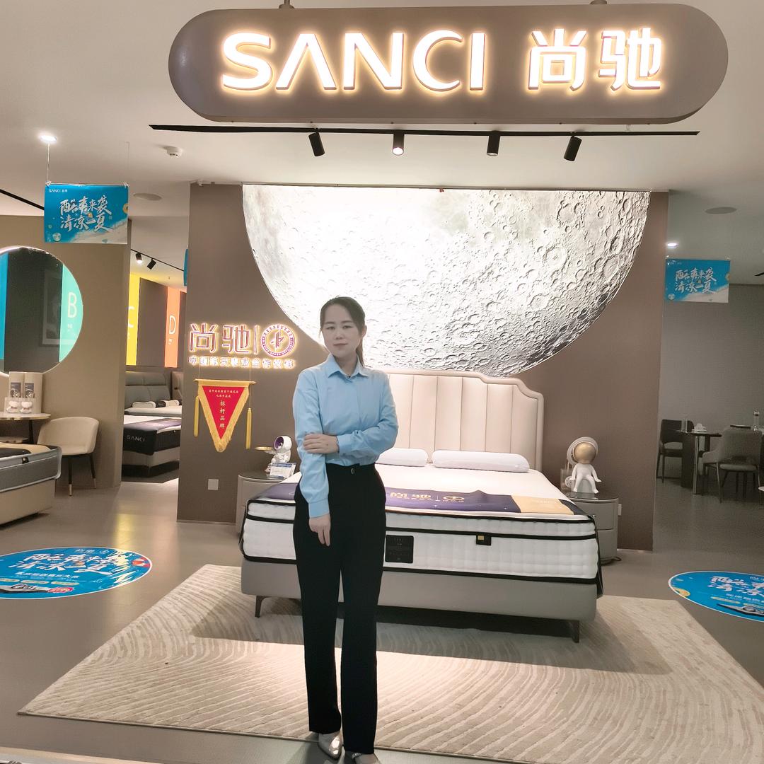 在富平打工的小杨（@尚驰家具）