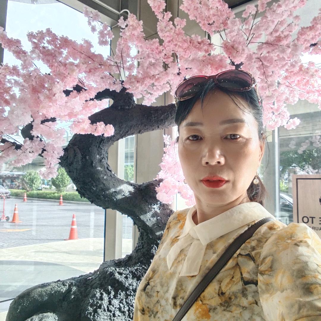 张兰