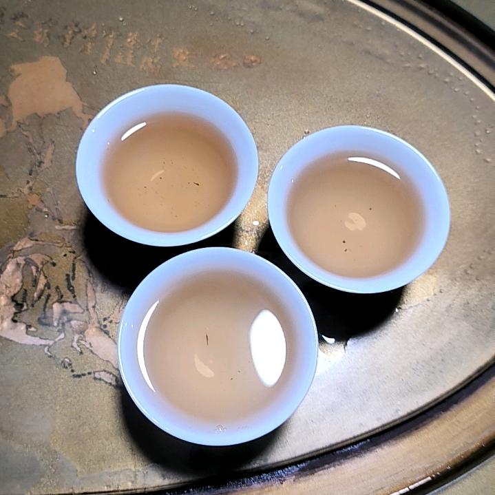 蓝天哥