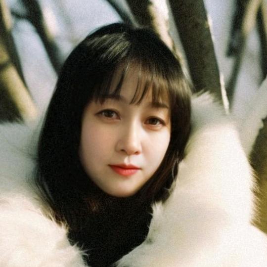 青春留不朱