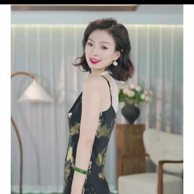 西子小老板娘（高端女装）