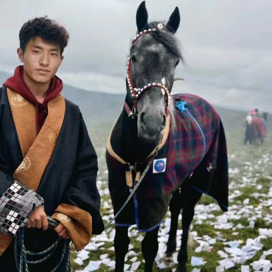 嘎龙库最硬的男人