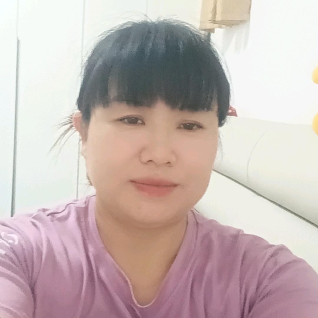 宝妈开播赚钱养家