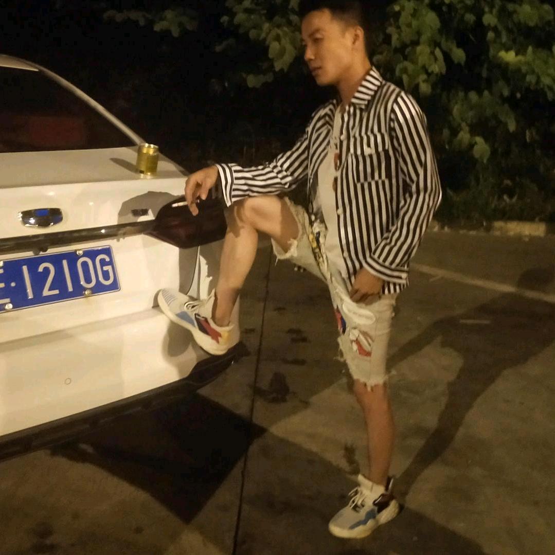 你别追，我害怕😂