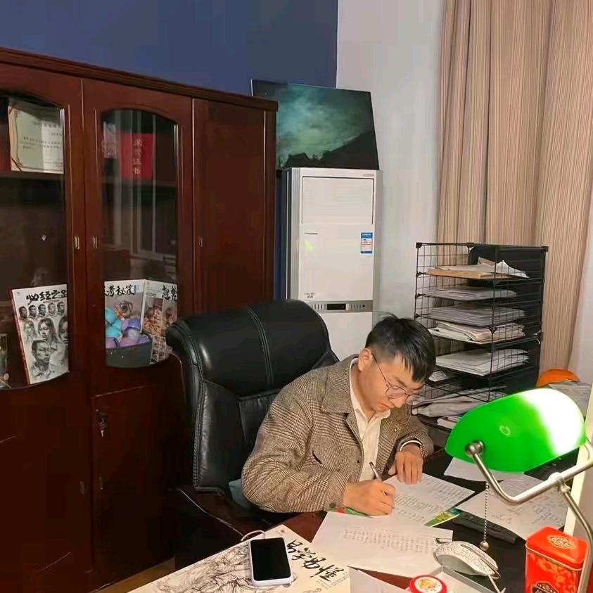 返乡办学的小陈
