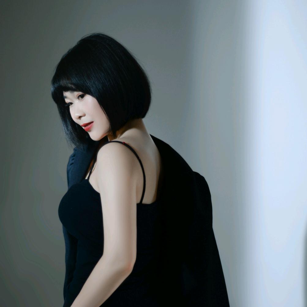 小美服饰穿搭