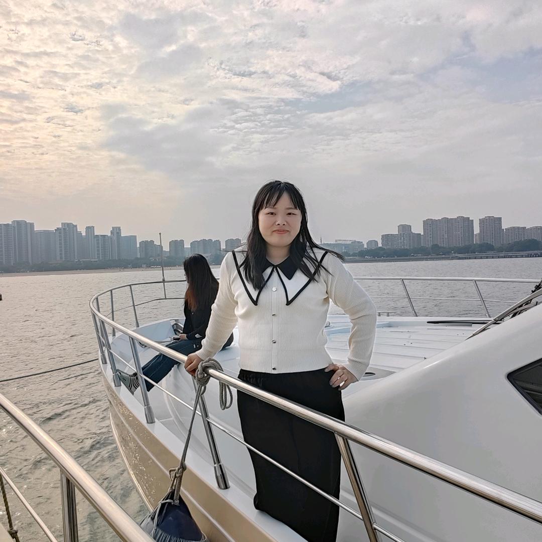 月儿像柠檬
