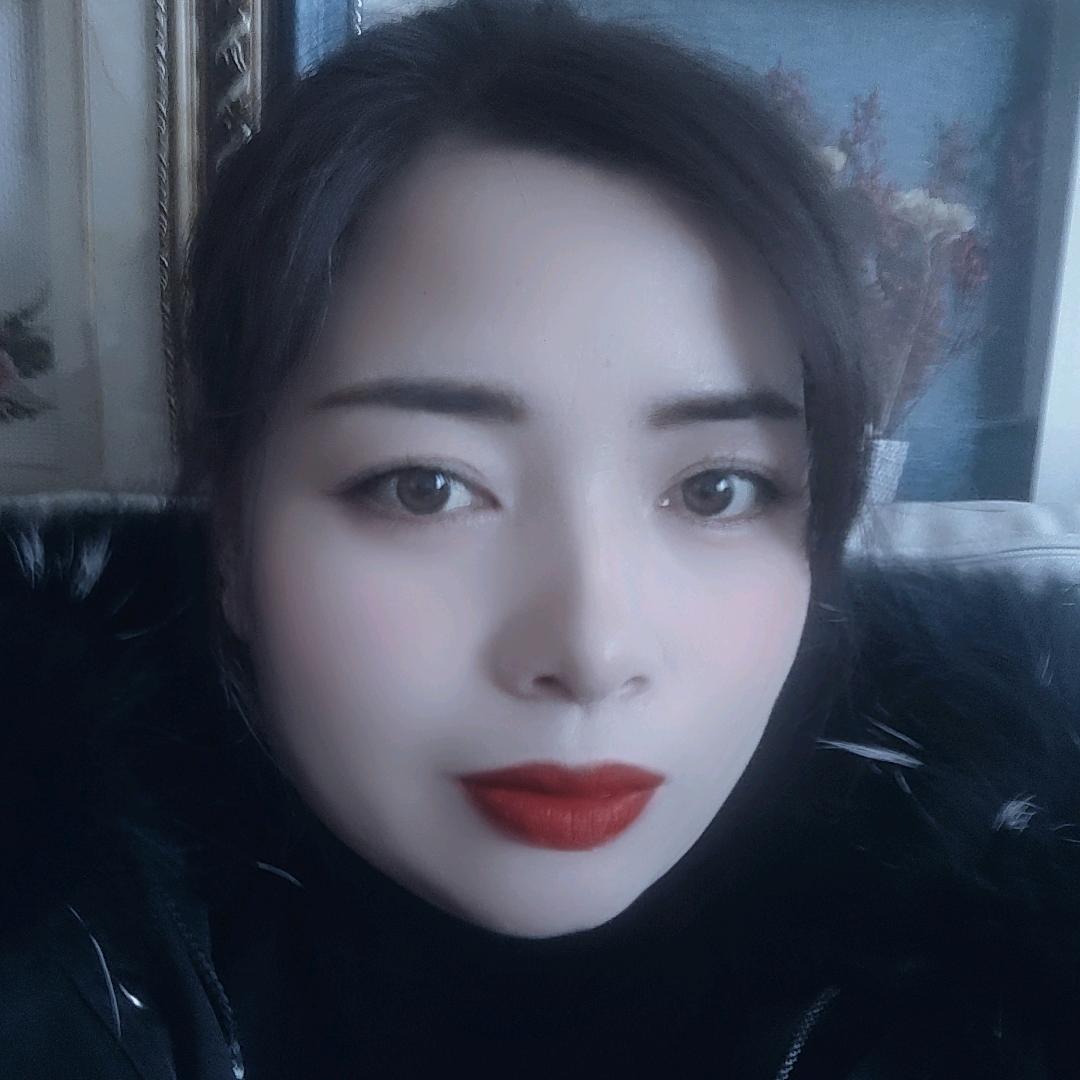 严碳碳