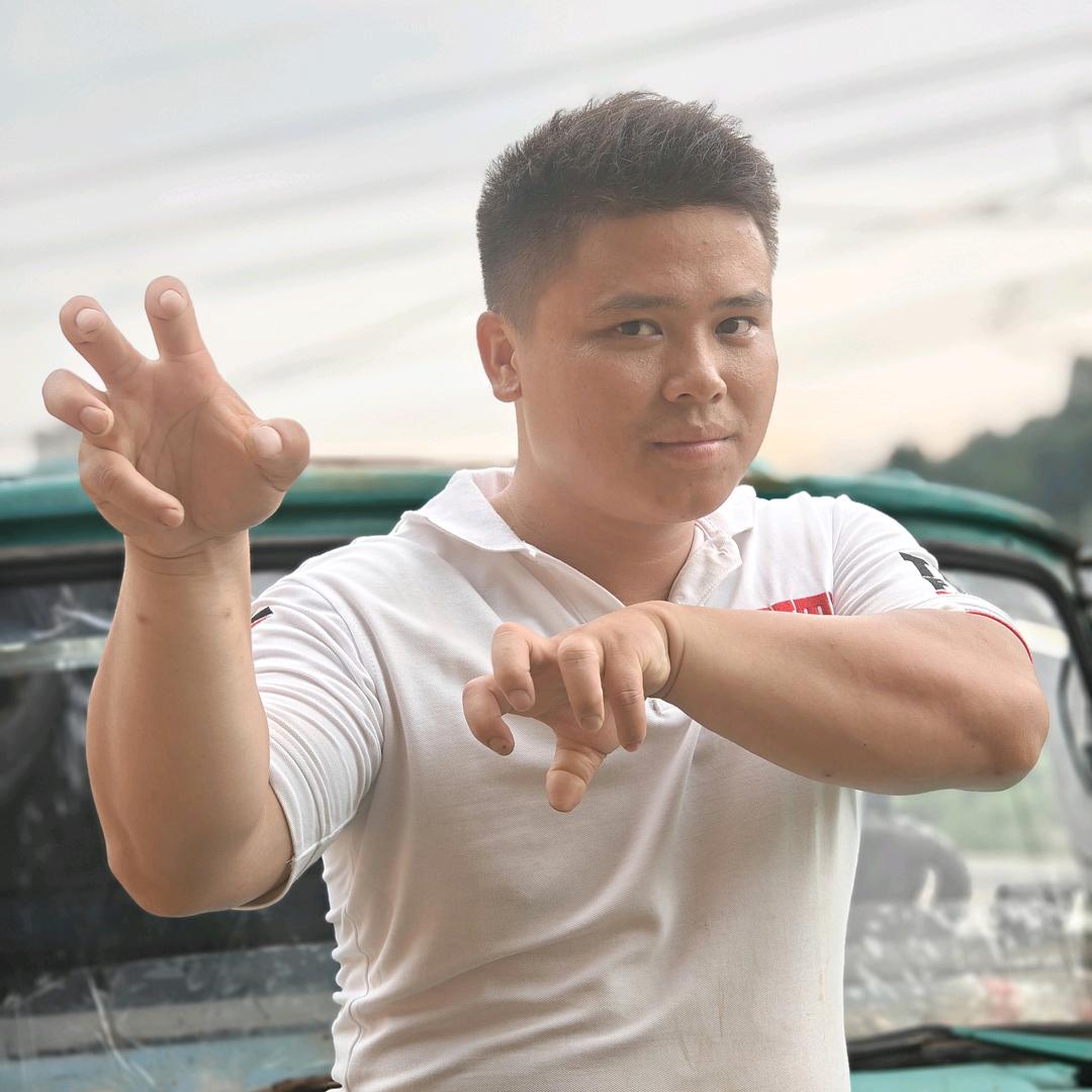 鹰爪大罗
